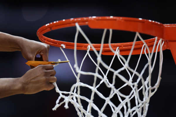 深一度｜比卢普斯涉赌背后，NBA赌球案牵出一连串内幕