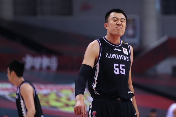 CBA“一人一城”的故事多动人,这是韩德君与辽篮的羁绊